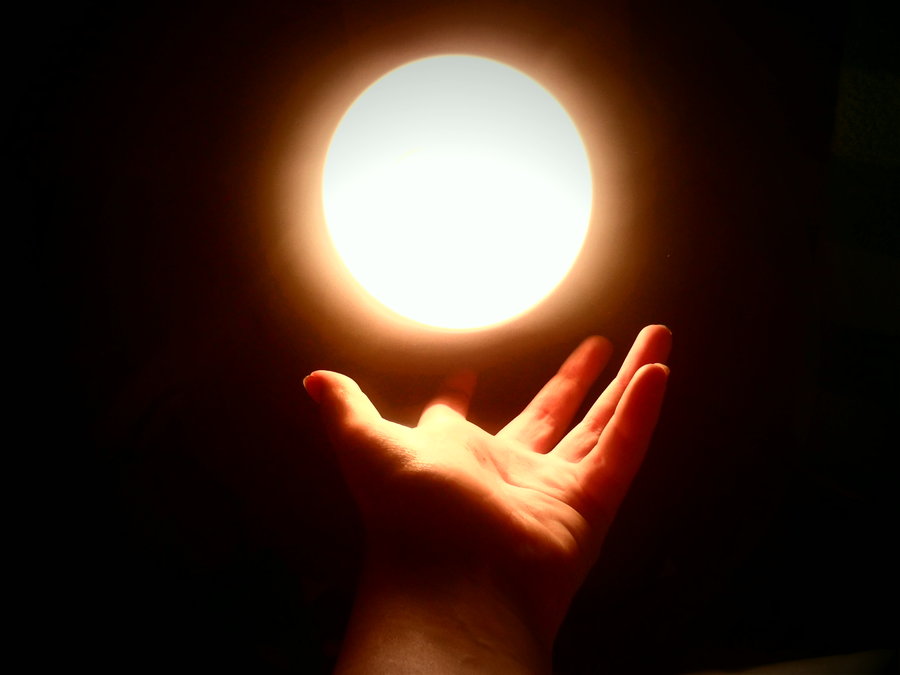 light_of_the_world_by_pantalamonshan-d56yqcs.jpg